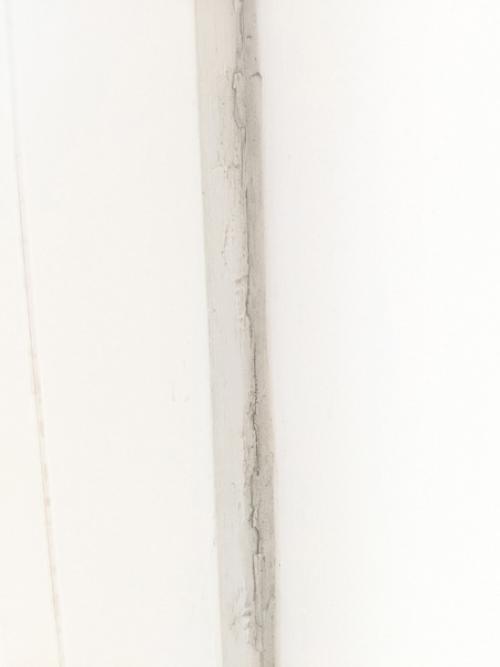 Добрый день!  Уважаемые мастера, подскажите пожалуйста, как лучше решить проблему с окном. 01