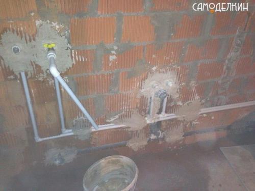 Вот и ванная к завершению своими руками подошла. 01