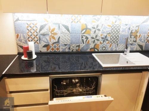 Стильный ремонт кухни - гостиной 25 кв. 08