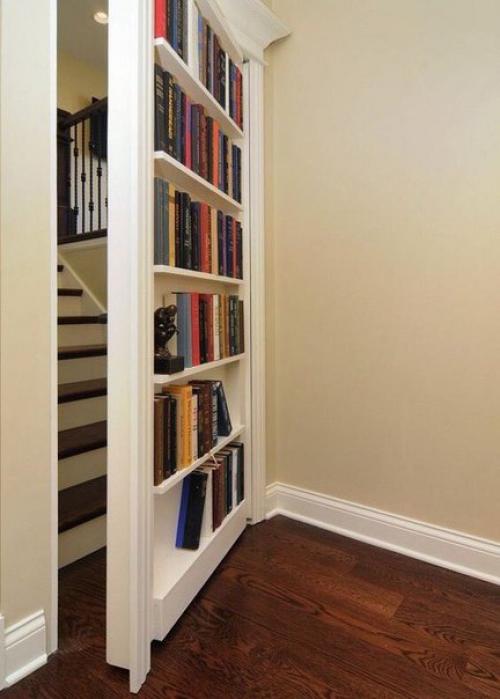 Потайная комната - оригинальное решение для уединения в большом доме. 01