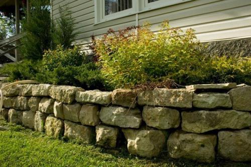 Подпорная стенка своими руками на даче. 01