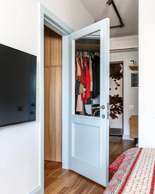 Интерьер квартиры площадью 36 м 2. исходное состояние квартиры в новостройке - маленькое, почти квадратное помещение без перегородок. 02