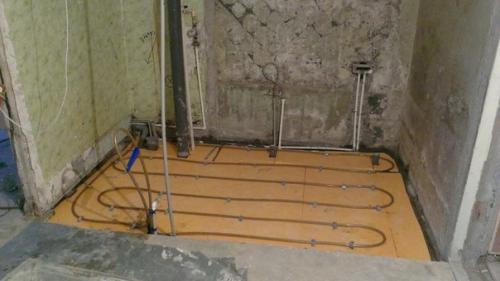 Ванна и туалет были раздельные, совместил и сделал. 02