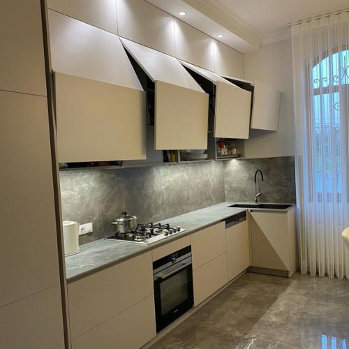 Наконец - то закончили ремонт и можно показать свою кухню. 01