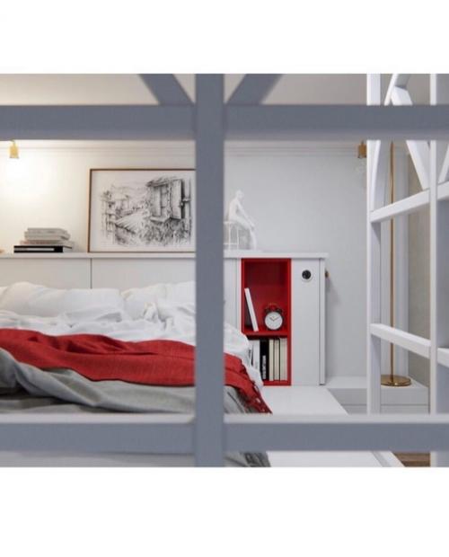 В обычной городской новостройке, среди суеты и повседневности, спрятался уютный уголок крошечной парижской квартиры. 07