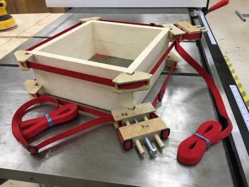 Ленточный прижим своими руками. 09