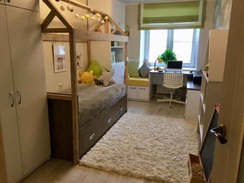 Здесь очень строгие судьи и все-таки я решилась сбросить нашу детскую. 02