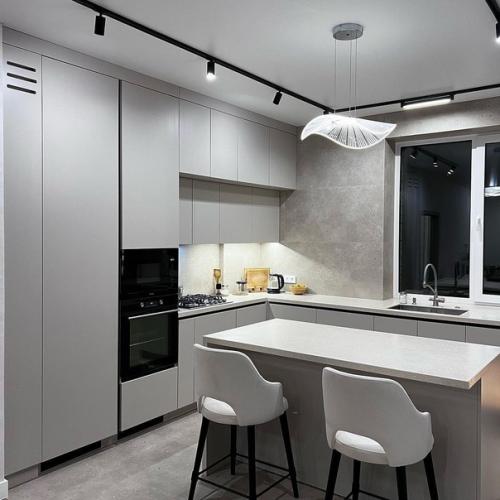 Очень долго думали насчет отдельно стоящего острова и вот что у нас получилось. 02