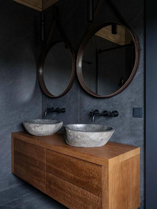 Этот дом впечатляет с первого взгляда - простор, свет и свобода чувствуются в каждом уголке. 02