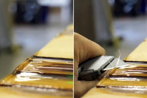 Сделать светящийся стол своими руками может каждый. 06