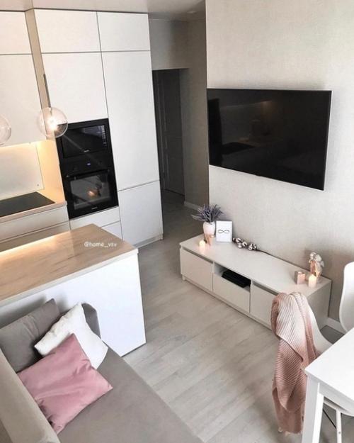 48 кв.  м после капитального ремонта. 02