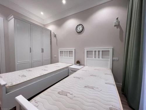 Взяли 80 кв. 08