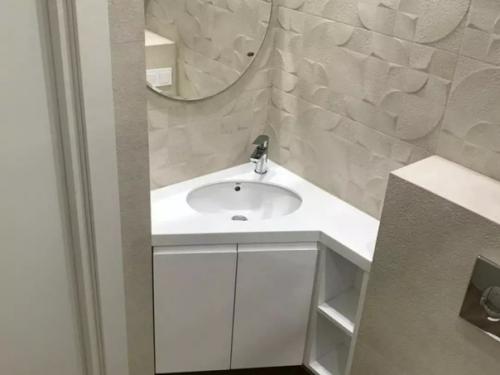 Кухня - студия и спальня после ремонта. 04