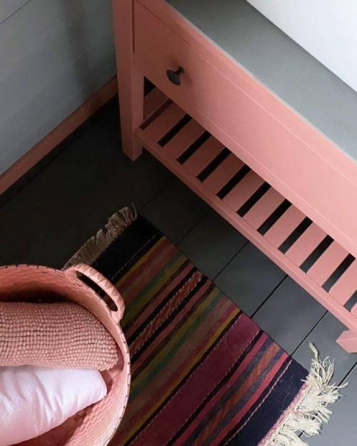 Стильное пространство под крышей, где каждая деталь продумана с любовью к комфорту и эстетике. 04