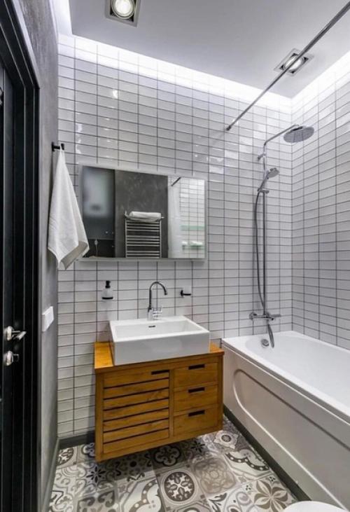 Строгий бело - серый интерьер ванной комнаты. 02