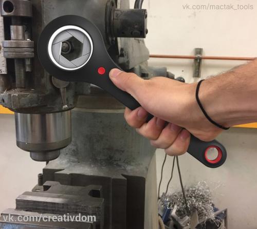 Регулируемый накидной ключ. 03 Регулируемый накидной ключ. 03