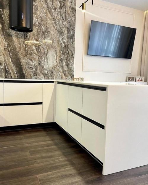 Кухня готова.  Один из самых сложных проектов. 04