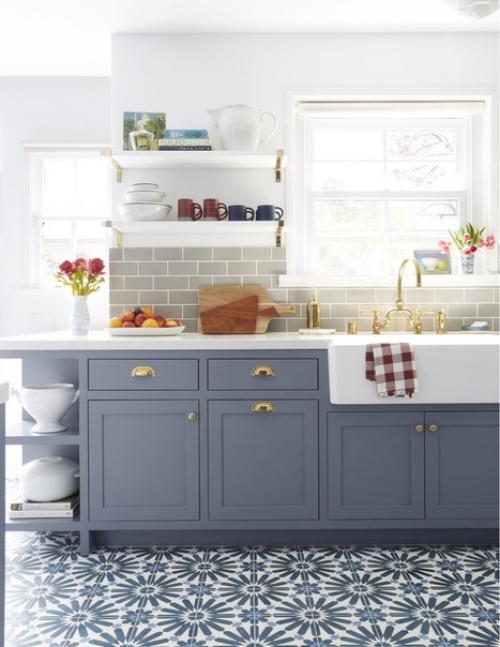 Выбор кухонного фартука - ответственная задача, ведь, чтобы его заменить, придется делать демонтаж. 03