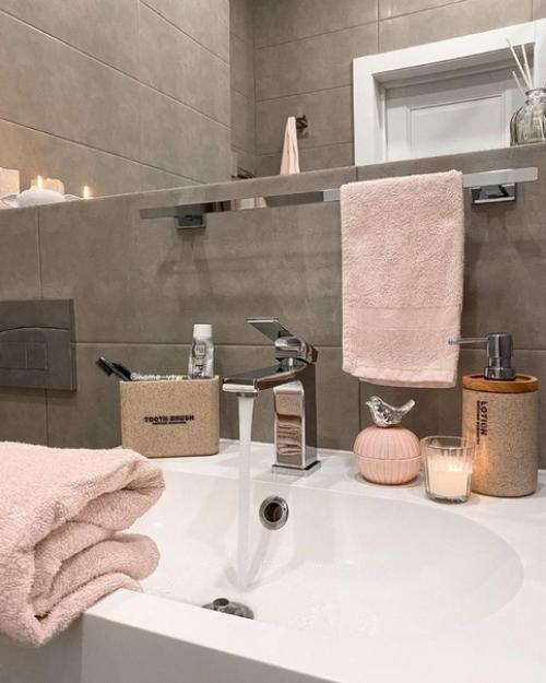 48 кв.  м после капитального ремонта. 07