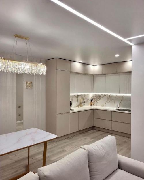 А вот и наша кухня сразу после монтажа. 01