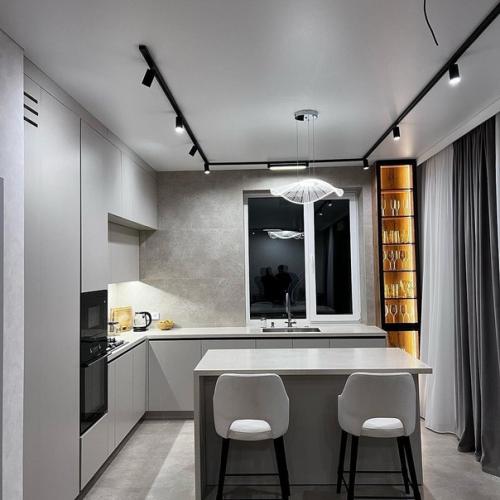 Очень долго думали насчет отдельно стоящего острова и вот что у нас получилось. 01