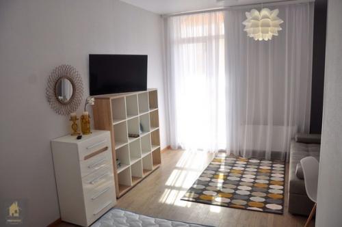 В отделке стен решили использовать покраску. 06