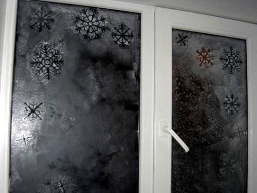 Мы украшаем окна к новому году. 01 Мы украшаем окна к новому году. 01