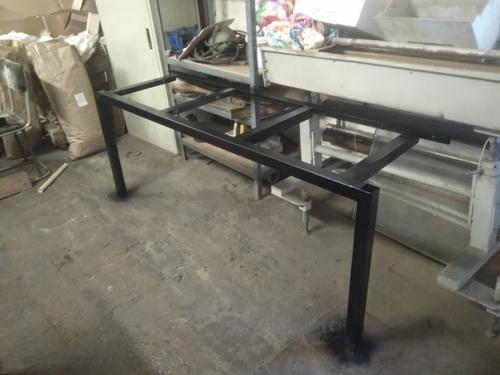 Ремонт сам и мебель так же своими руками делал. 04