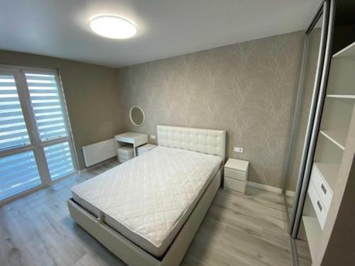 Небольшая однушка с кухней - студией. 03