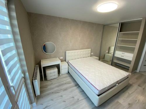 Небольшая однушка с кухней - студией. 02