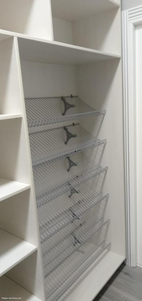 Спроектировал, заказал распил, собрал. 02