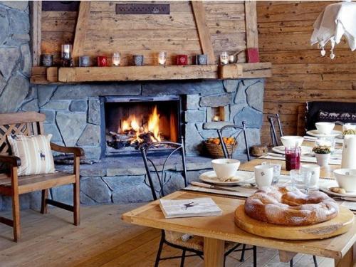 А как вам такой домик на дереве? 03