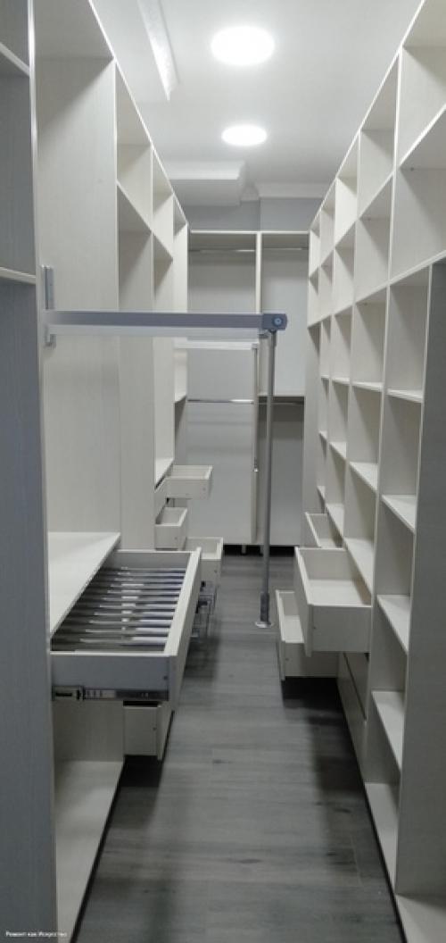 Спроектировал, заказал распил, собрал. 06