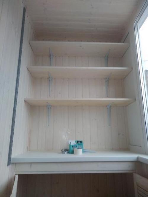 Отделка балкона, обшивка вагонкой и покраска пропиткой. 02