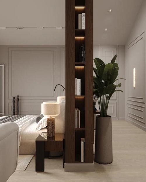 Уютная просторная мастер - спальня с панорамным остеклением и выходом на балкон. 06