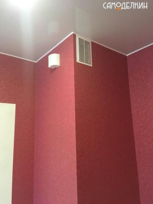 Вот и закончил квартиру, последним этапом была поклей - ка обоев в кухне. 09