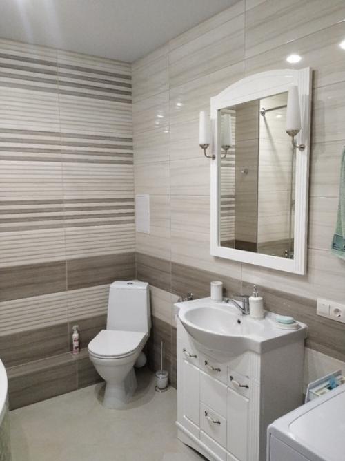 И наш ремонт в ванной покажу. 04