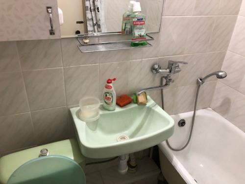 Выполнили ремонт для девушки, помогли сделать уютной небольшую квартиру, без дизайн проекта! 01