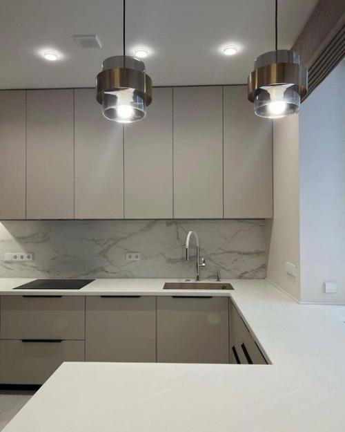 Разрешите похвастаться.  Последовала вашему совету и использовала всю свободную площадь и даже использовала зону у окна. 02