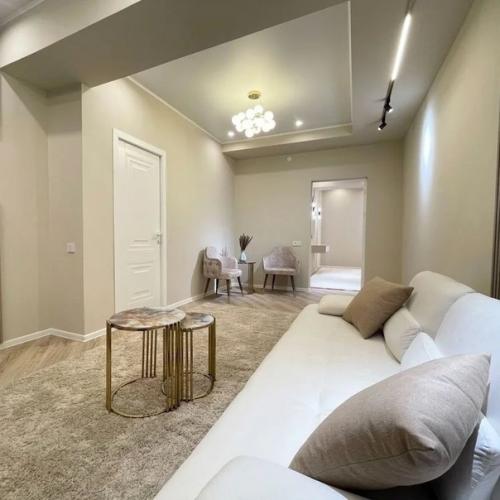 Под продажу, площадь 57 кв. 01