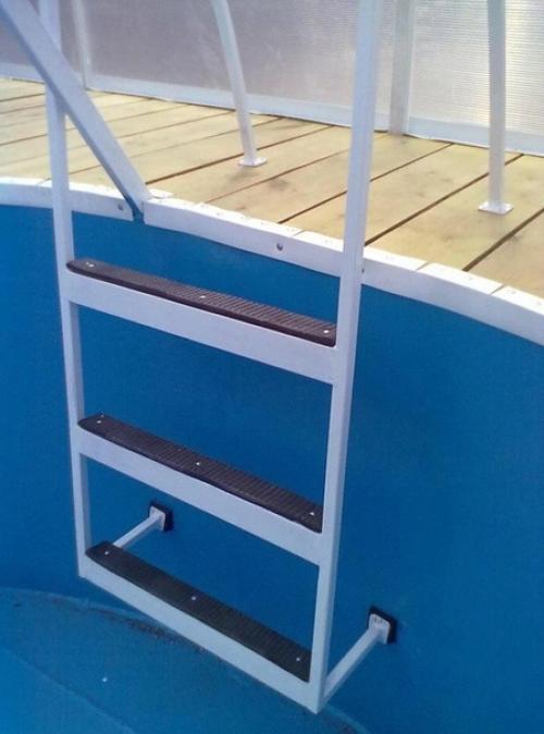 Хороший первый опыо!  Стоит похвалить! 05