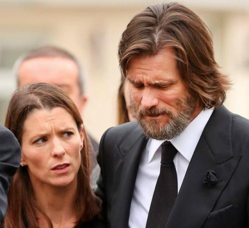 Лицо за маской: Джим Керри и его последний долг любви …. 01