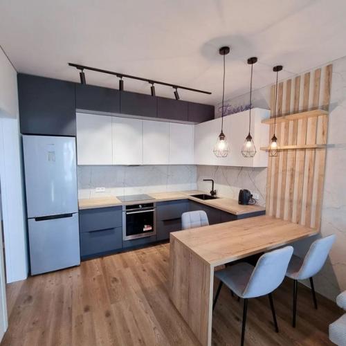 Можем показать вот такую кухню. 07