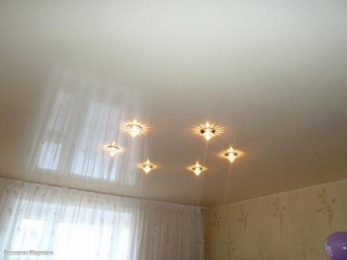 Какая бывает пленка для натяжных потолков. 01