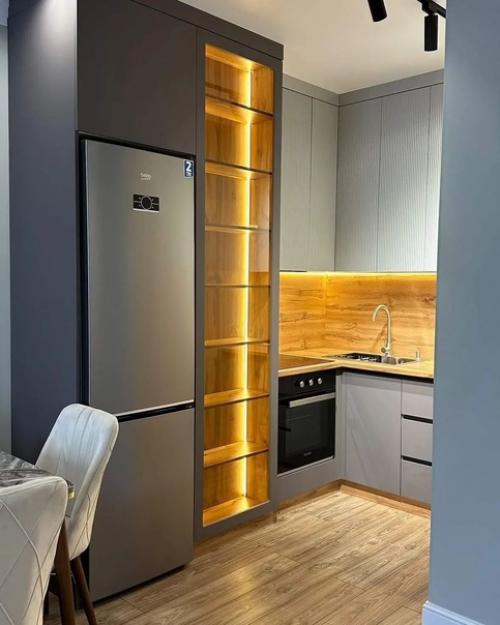 Под продажу сделали капитальный ремонт в квартире. 02