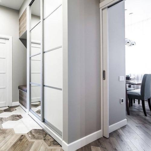 Прихожая после капитального ремонта. 04