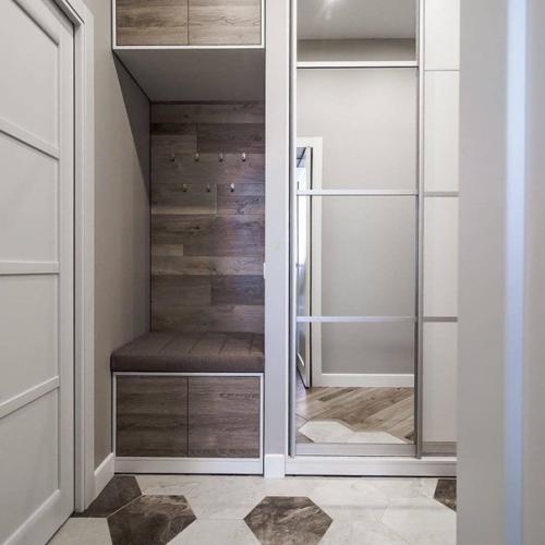 Прихожая после капитального ремонта. 03