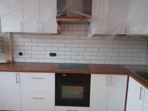 Было/стало. Просто поделиться небольшой переделкой кухни. 02