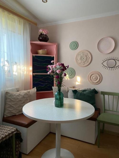 До/ после. Бюджетный ремонт кухни, от отделки до мебели и декора. 01