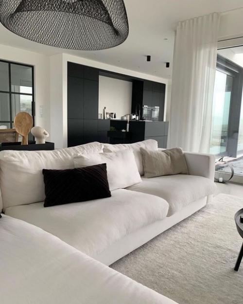 Современный нейтральный интерьер с черными акцентами. 01